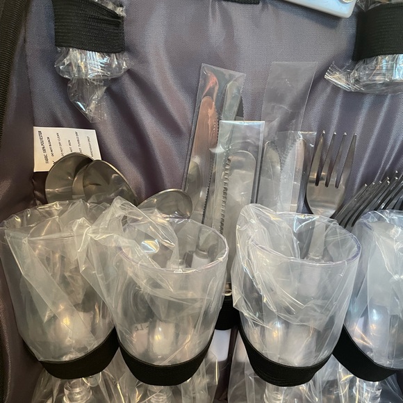 Gray Picnic Backpack for Four - Picture 10 of 14